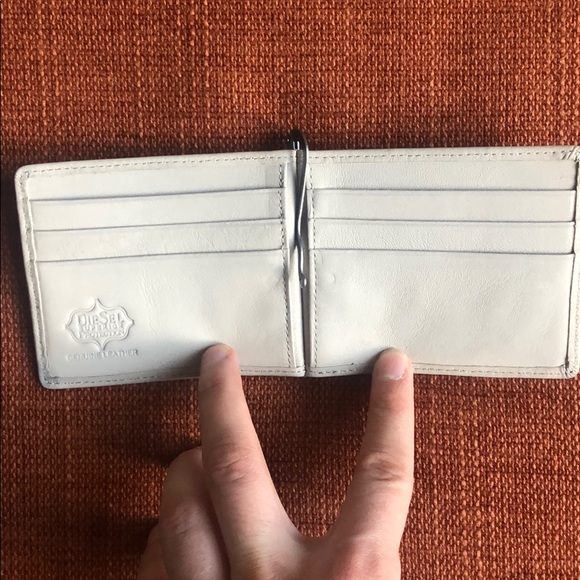 Authentic leather DIESEL wallet with money clip - Picture 4 of 8